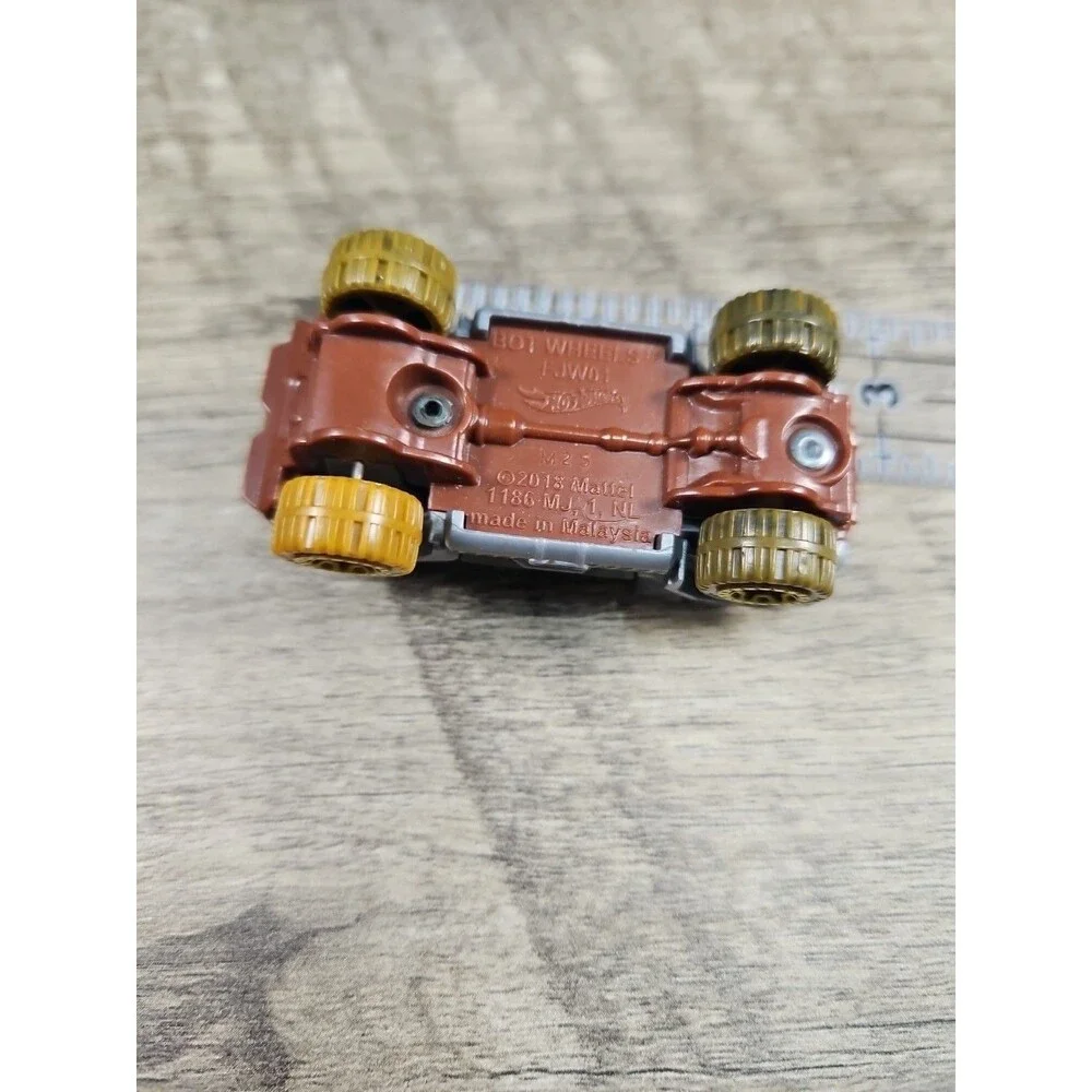 Hot Wheels Bot Wheels Diecast 1/64 Mattel Loose Toy Car